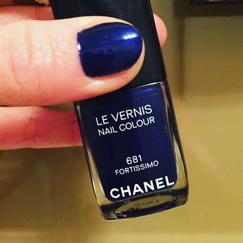 Chanel Le Vernis 681 Fortissimo « Passion4luxus